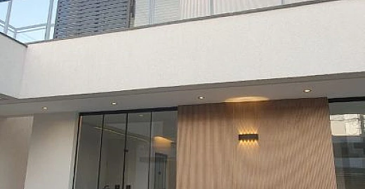 Casa em Condom�nio