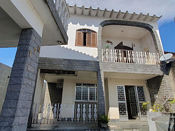 Duas Casas a Venda pelo pre�o de uma