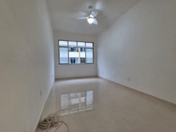 Apartamento à Venda
